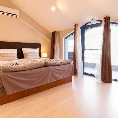 The Perfect One-bedroom Maisonette In By Flat Mаnager Апартаменти Пловдив